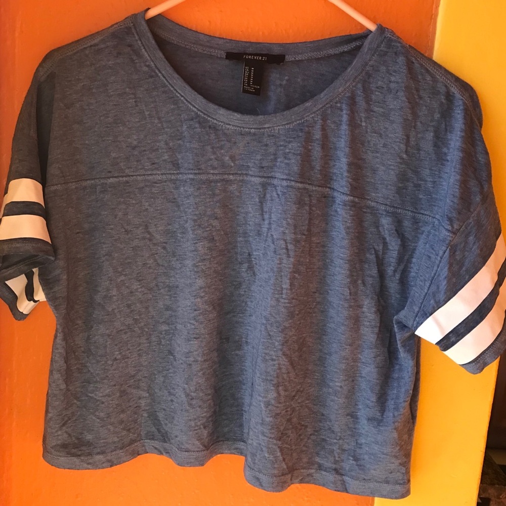 Crop Top - Picture 1 of 4
